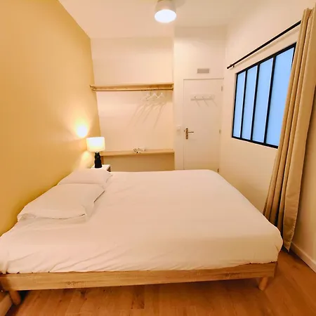 Cozy With View Of The Grand Place 6 P