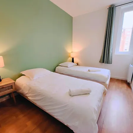Cozy With View Of The Grand Place 6 P Апартаменты *